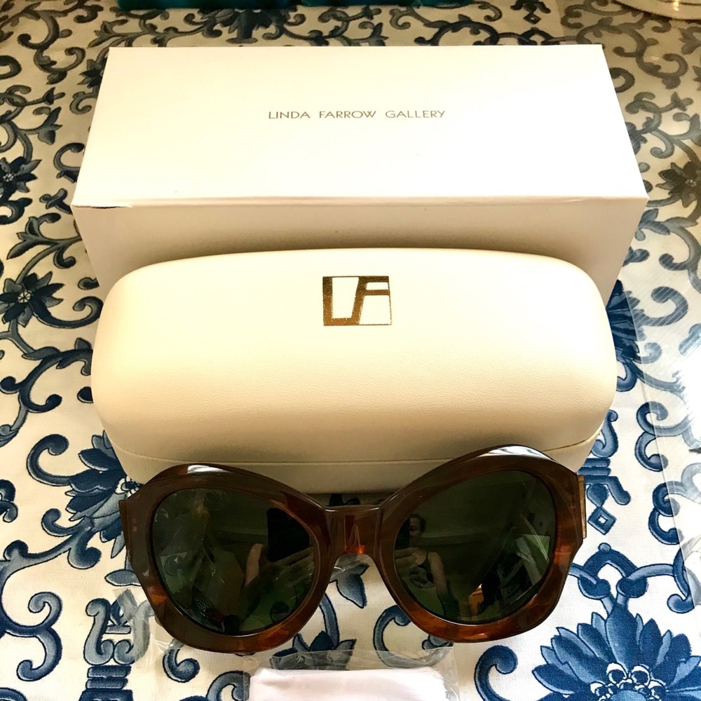 SOLD! Dries Van Noten Linda Farrow Sunglasses+Case